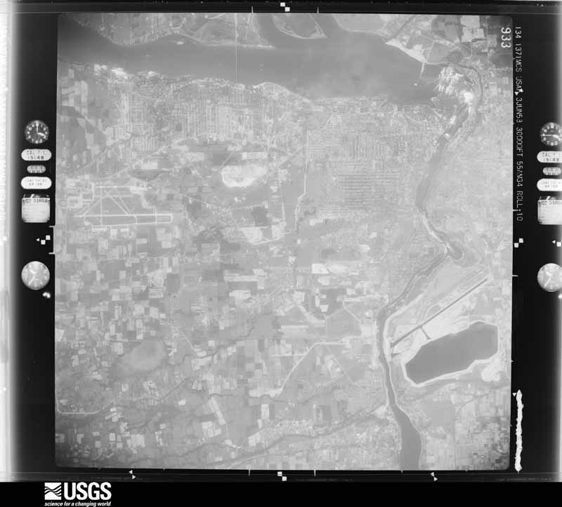 USGS aerial photograph acquired June 3, 1958, covering northern Niagara Falls and the Hyde Park Landfill area